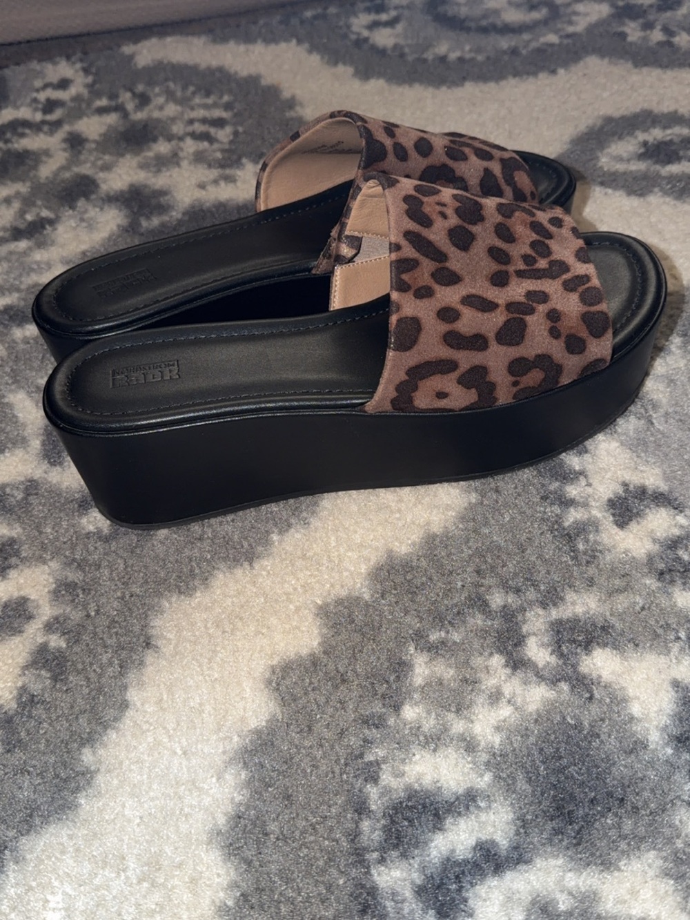 Leopard Print Platform Slide Sandals - Brown/Black